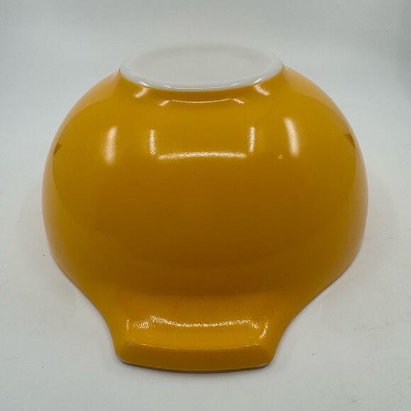 Vintage Pyrex Daisy Pattern Cinderella Mixing Bowls 3 Pcs Kitchenware Serveware - Picture 13 of 16